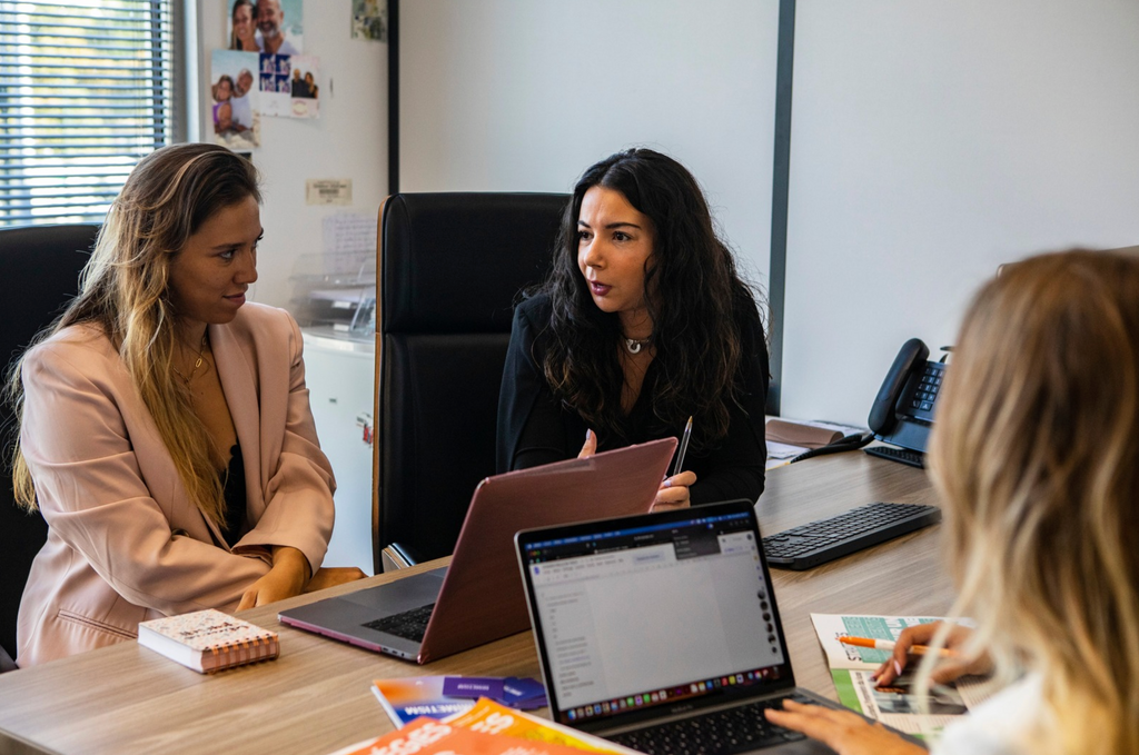 Communication Corporate : définition, enjeux et meilleures pratiques