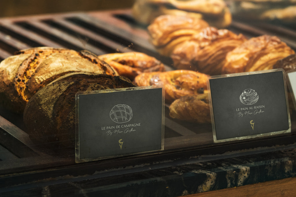 Pain de campagne et pain au raisin de chez Maison Guilhem